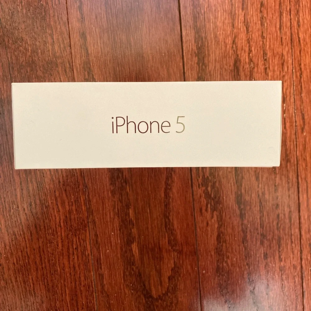 Empty Apple iPhone 5 16GB EMPTY BOX with Quick Start Guide